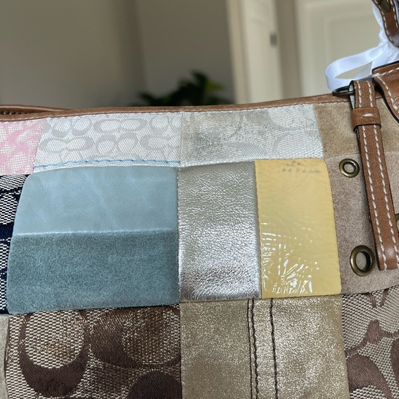 Vintage COACH Patchwork Mini Y2K Shoulder Purse - Picture 10 of 13